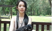 郭碧婷晒清爽夏日照 与她共度一夏的是…