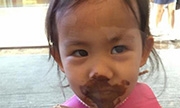 小小年纪就是吃货！黄磊小女儿长大做美食家