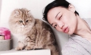舒淇闪电宣布和冯德伦结婚 爱猫也是定情物