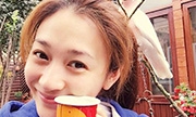 不玩“潜伏”晒美照！李小冉休闲style全开启