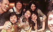 林心如怀孕4月喝酒惹争议 回击：海边人好多