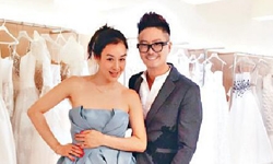 婚礼进入倒计时！钟丽缇试穿婚纱两女藏裙底