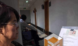 张靓颖母亲告冯轲损害股东利益 朝阳法院已立案