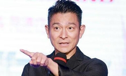 面对差评无所适从 不如修炼演技努力进阶