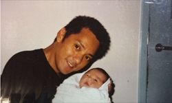 莫少聪首次公开与儿子幼年合照 驳斥不认子传闻