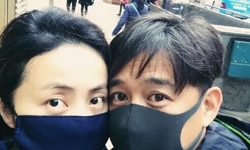 孙莉猝不及防撒狗粮 晒自拍和黄磊享受二人世界