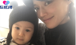 舒淇晒与张震女儿合影 小源宝自带忧郁气质