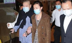 刘銮雄连续两天入院复诊 还是和华仔同一家医院