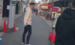 鹿哥压马路,又被偶遇啦~