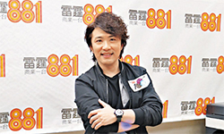 张崇德曝工作室不能续约 懊恼没有收回成本