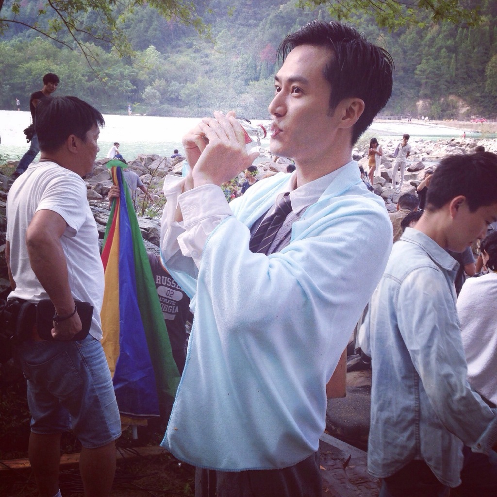 茅子俊自拍生活写真