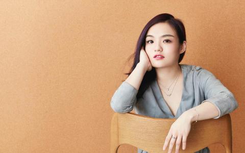 徐佳莹清纯可爱写真